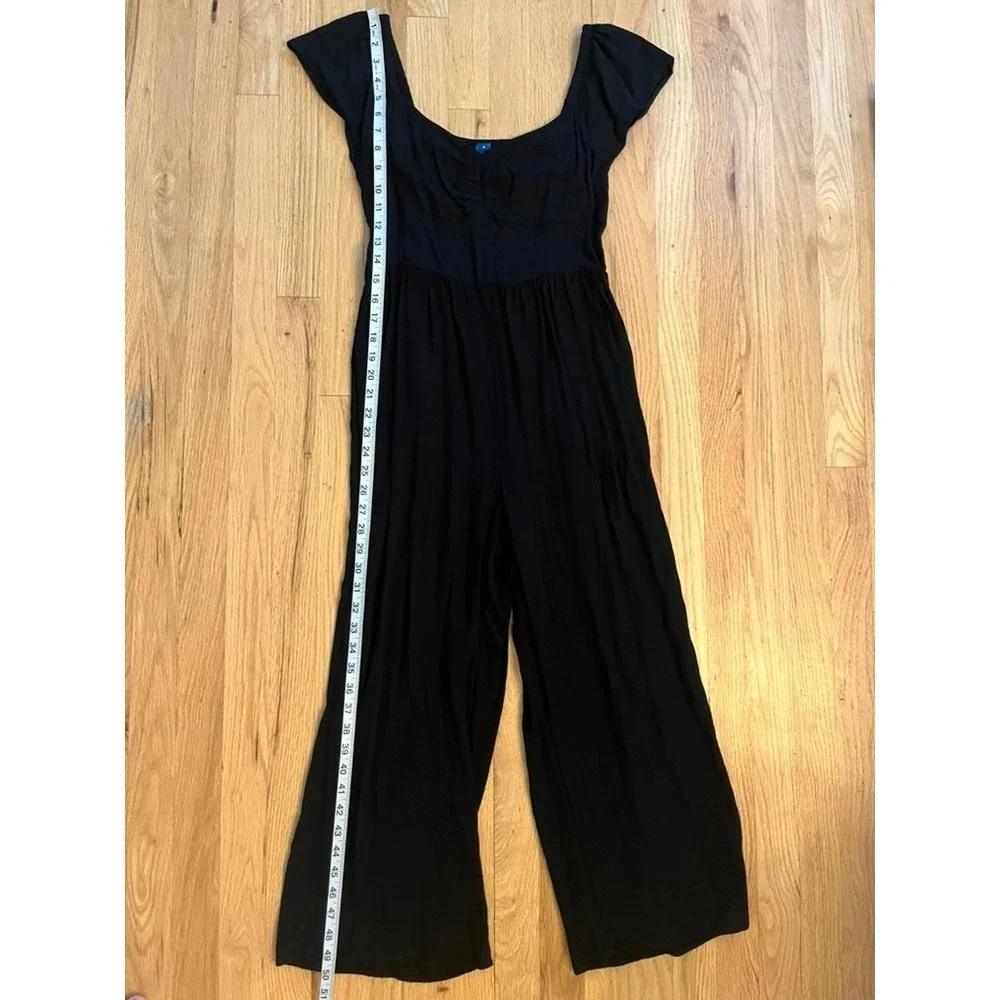 Old Navy Black Wide Leg Jumpsuit Cap Sleeve Smocked Back Sweetheart Neck S